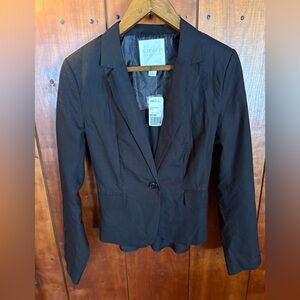 Forever 21 blazer, black with sheer back. New with tags. Sz large.